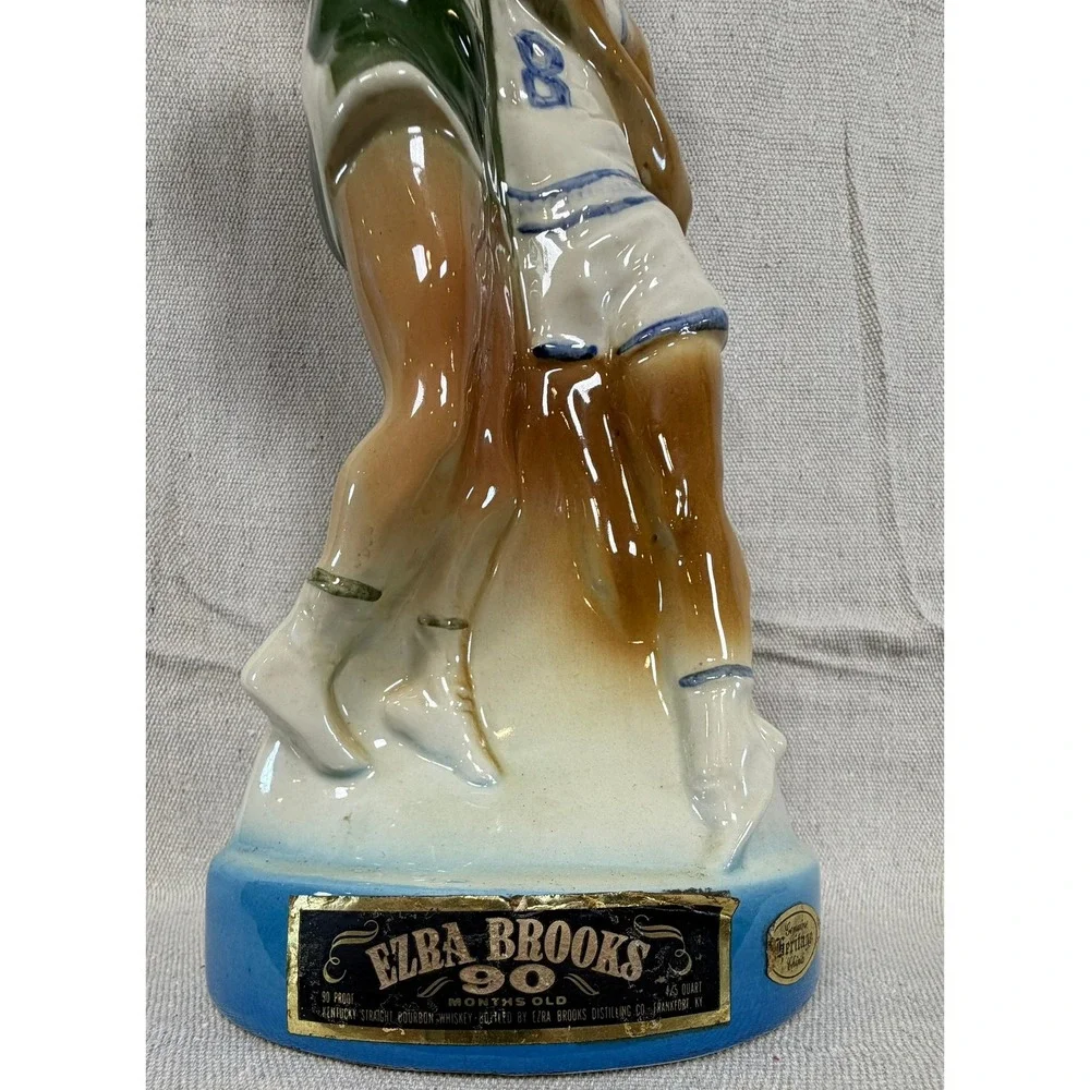 Vintage 1974 Ezra Brooks Basketball Decanter Heritage China Empty 16in TH-2